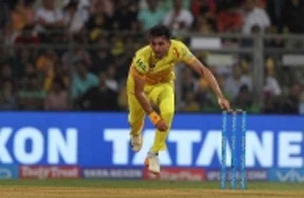 धोनी उन खिलाड़ियों को पसंद करते हैं जो तीन विभागों में अच्छे हों : चाहर